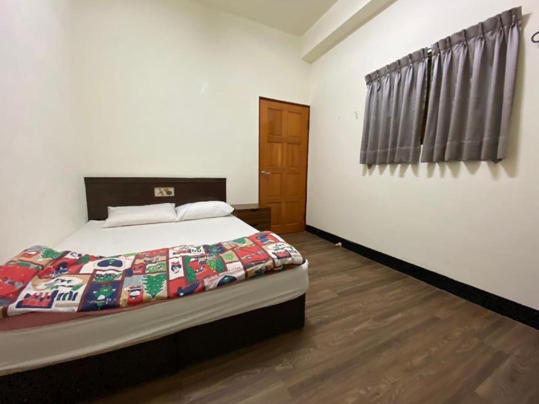 Xiao Gu Homestay Taitung Bagian luar foto